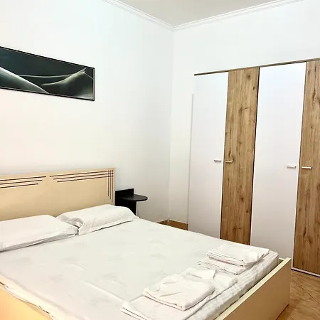 아파트 Apartament In *